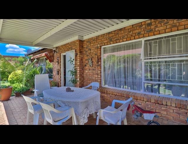 2 BEDROOM SIMPLEX FOR SALE IN EDENVALE